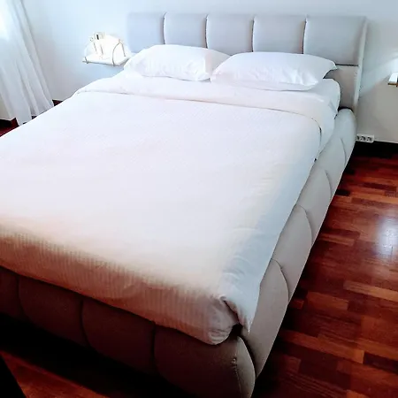 Acogedor A Un Paso De Gascona Con Wifi Y Netflix Gratis By M&n's House Lejlighed